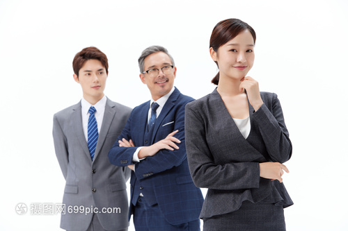 商業精英團隊中的女精英 打破壁壘，重塑領導力